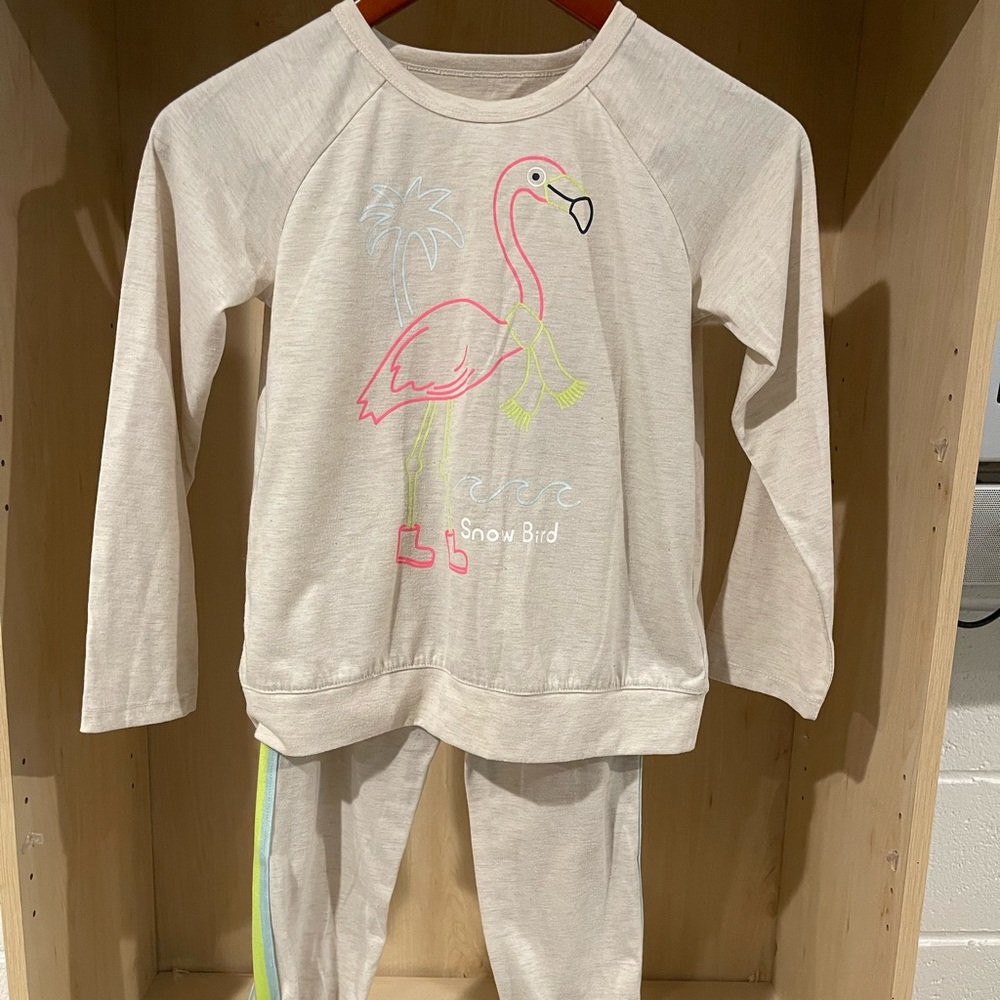 pajamas sets